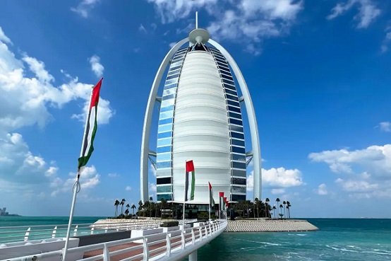 Jumeirah Burj Al Arab Marks 25 Years of Historic Achievements #FrizeMedia